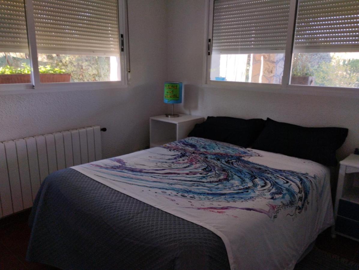 Entre Pinos Y Medusas Apartment Pedrezuela ภายนอก รูปภาพ